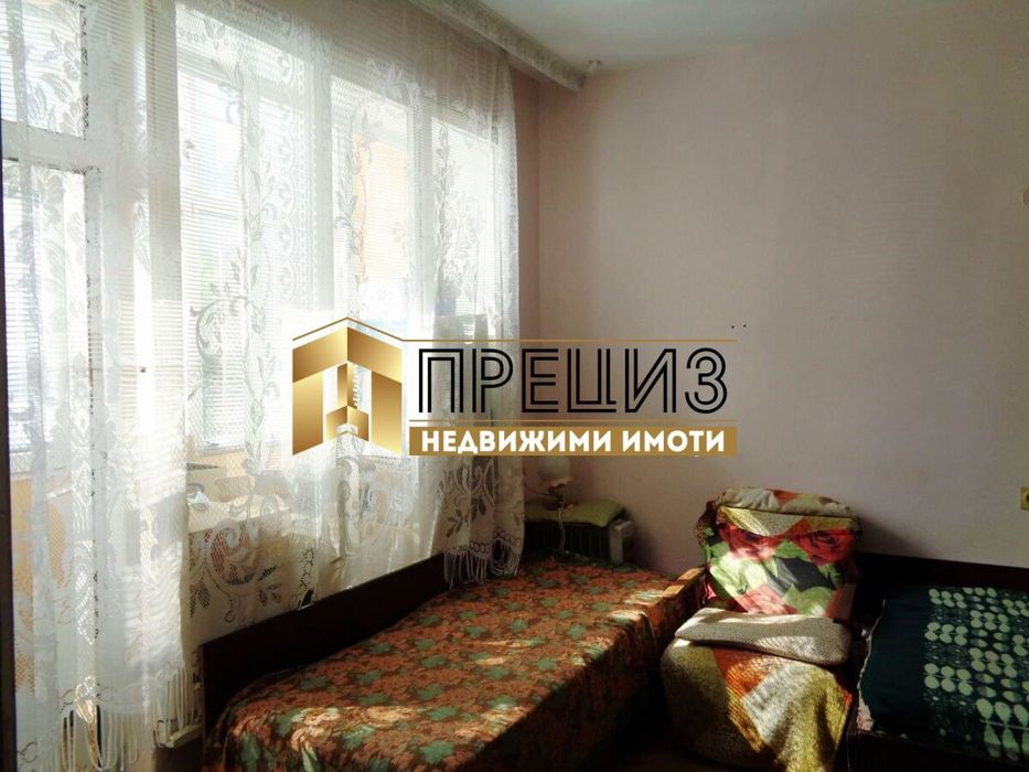 Продажба 2-стаен гр. Шумен - Математическа гимназия 53m²