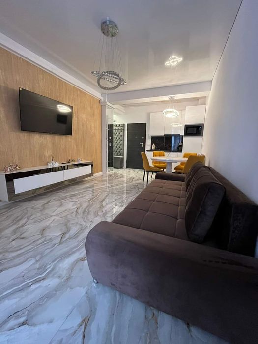 Cazare Apartamente/Studiouri în Mamaia Nord  Prima linie La mare