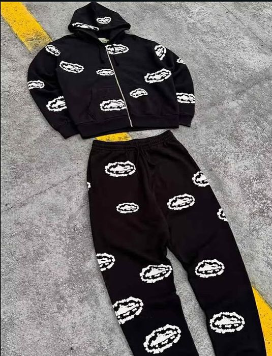 Мъжки екипи Essentials / Nike Tech Fleece / Syna World