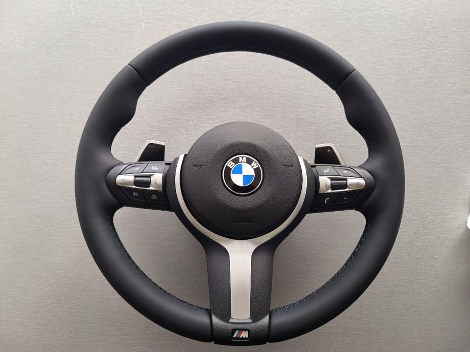 М волан за BMW F10 F06 F07 F32 F30 F36 F33 F48 F25 F15 F16