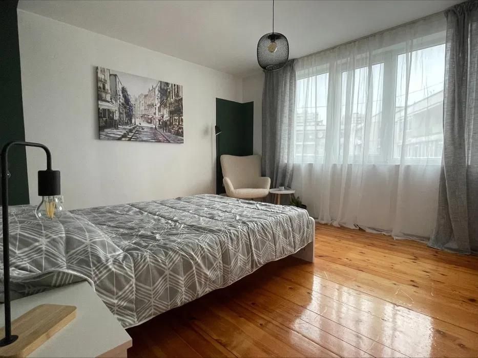 Тристаен апартамент, под наем, кв. Левски