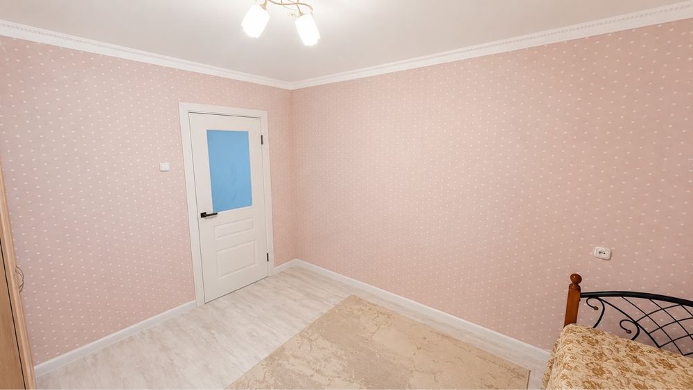 Продам 2 ком кв 52 м2 в микрорайоне Кунаева