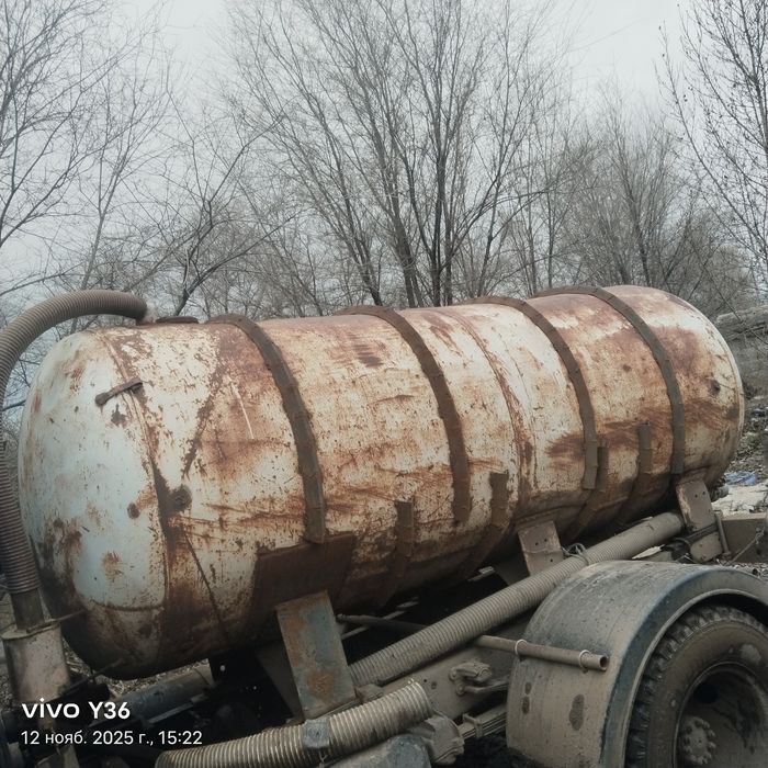 Продам бочку 4 куба