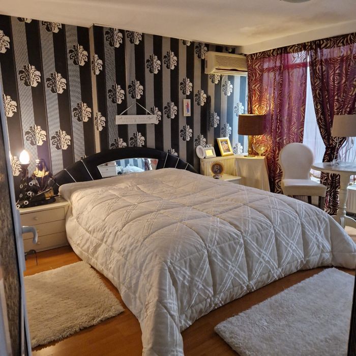 Casă+ spatiu comercial Galați