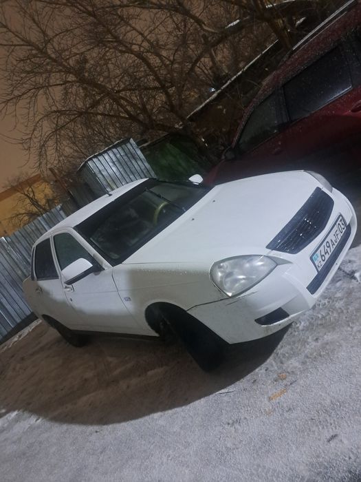 Продам   Priora:2011