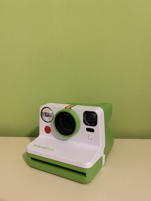 Polaroid Now verde – stare foarte bună, cu cutie și încărcător