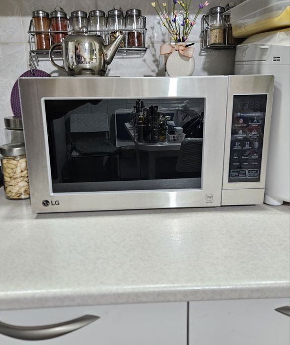 Микроволновка LG бу