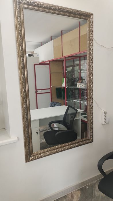 Зеркало для салона