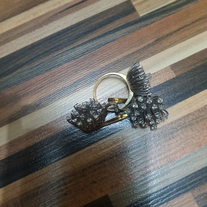 Бриллианты               .