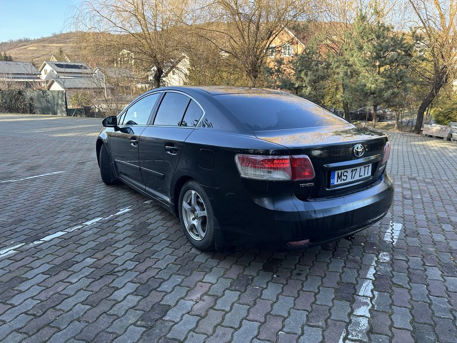 Vand Toyota Avensis