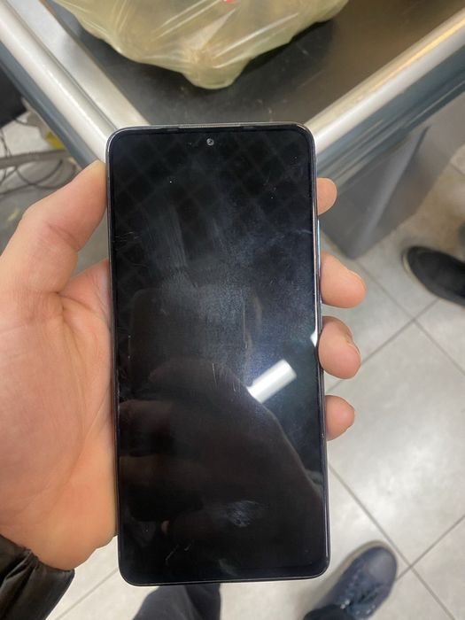 Radmi not 12 pro sotiladi