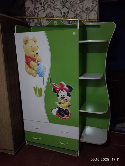 Детская мебель — кроватка + шкаф (комплект)

Продаётся комплект детско