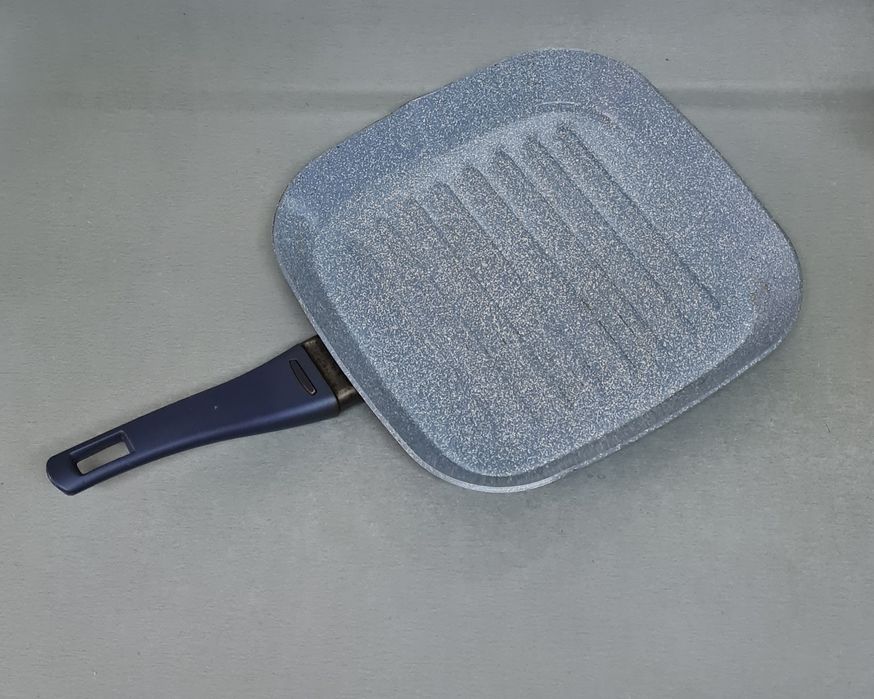 Masina de facut paine Zelmer , cadou tigaie teflon Delimano