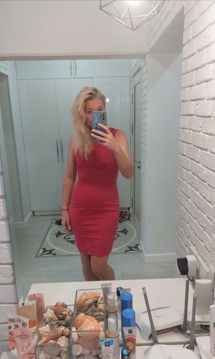 Вечернее платье 44р