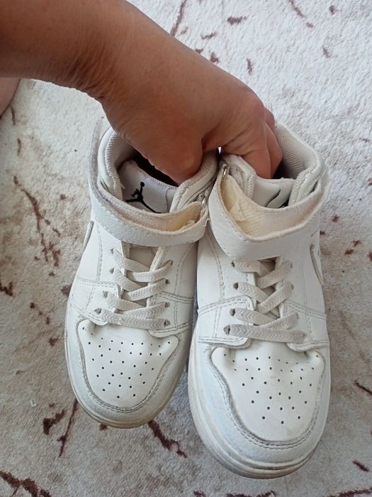 Отдам детские батинки