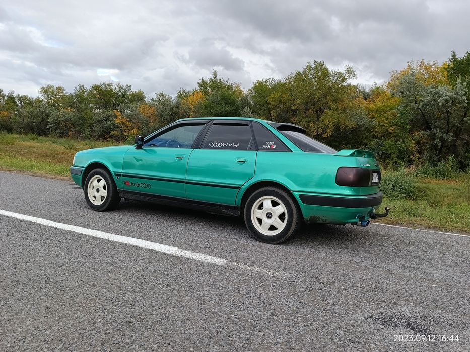 Ауди Б 4, Моник 2