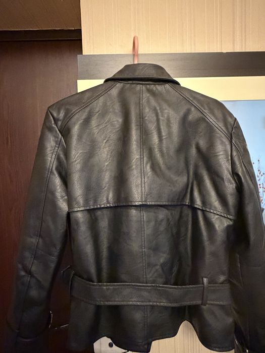 Geaca motivi piele , stil biker cu curea in talie