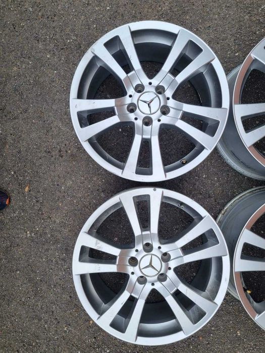 Jante R18 Mercedes-Benz 8.5Jx18 ET58