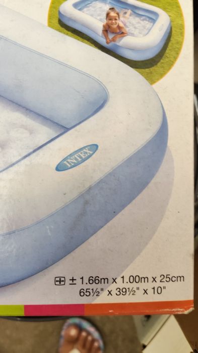 Бассейн надувной Intex