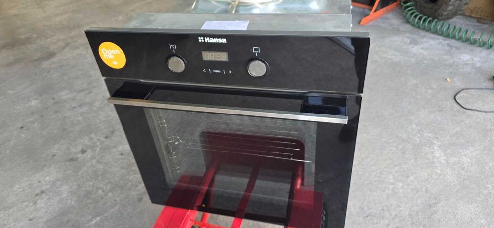 Фурна за вграждане Hansa BOES68465, Електрическа