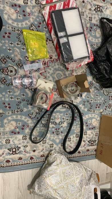 Продам ГРМ комплект на камри 20,25