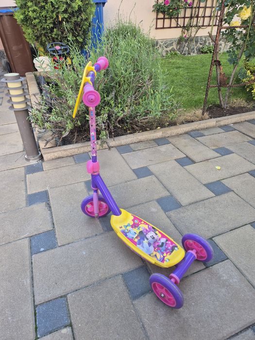 Trotineta fetite 6 ani