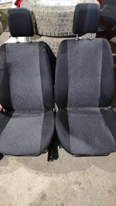 Продам автокресла от гранты