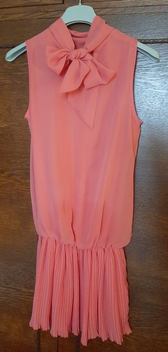 Vând rochie mărime 36/S