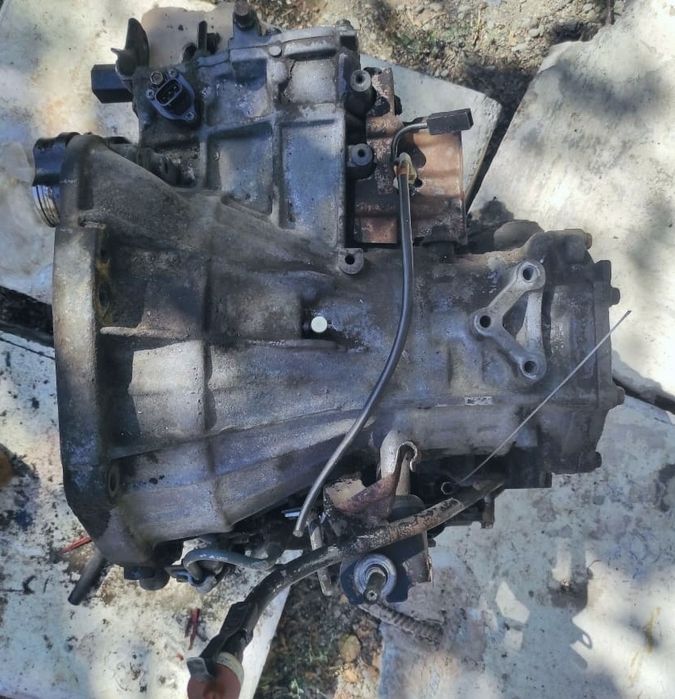 Каробка Toyota corolla