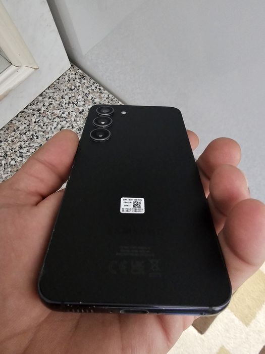 Samsung S23 5G 256 Gb plus huse si folie