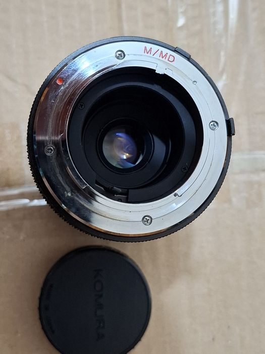 Vând obiectiv  foto KOMURA