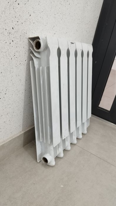 Продам радиатор отопленияия