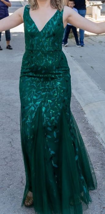 Дълга официална рокля тип русалка в зелено