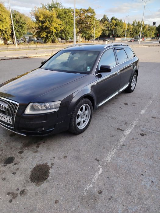 Audi A6 allroad, Десен волан