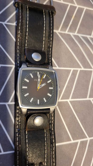 Vând Ceas Fossil ...