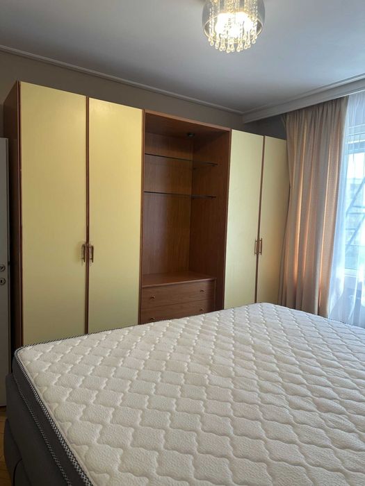 Дава се под наем Тристаен апартамент в София, Стрелбище - 90 кв.м за 800 € - Снимка #7