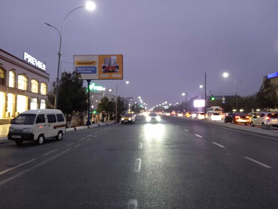 Banerlarda reklama/ Реклама на билбордах/ Bilbord/ Билбордда реклама