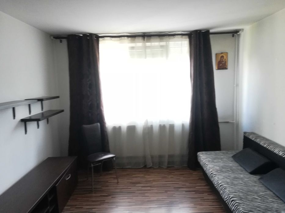 Apartament 3 camere Titan