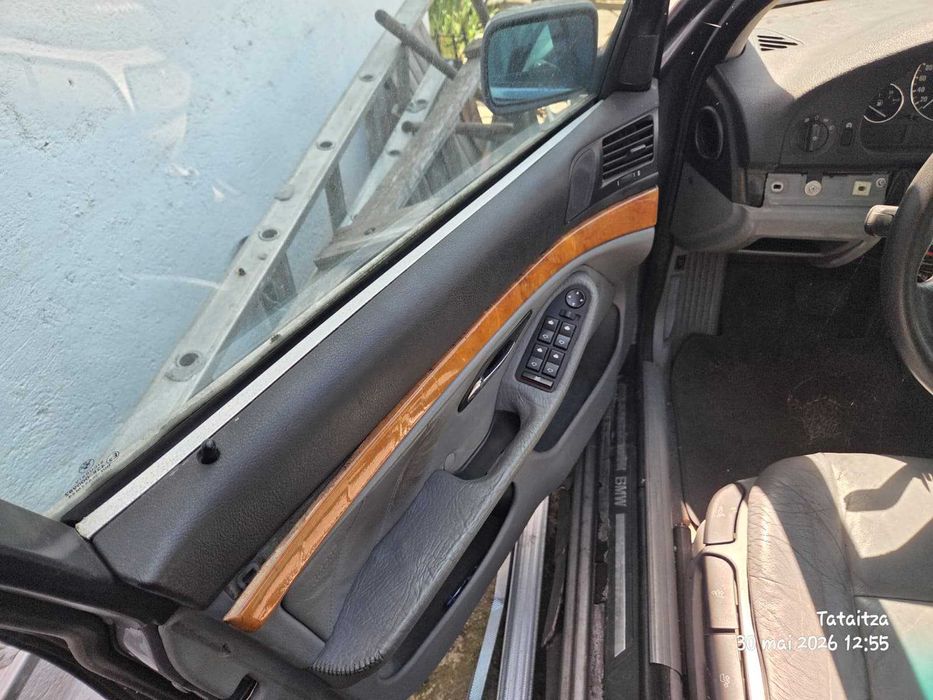 Vand BMW E39 pentru restaurat!