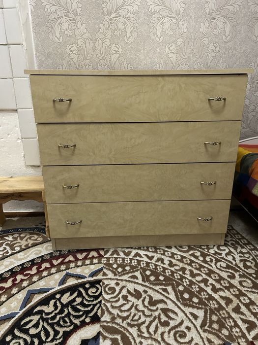 Шкаф, комод, тумбочки