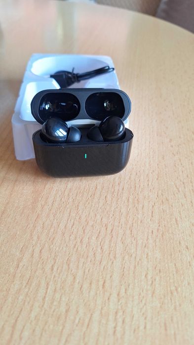 Слушалки чисто нови!