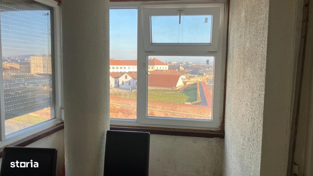 apartament 4 camere LIFT ultracentral oradea