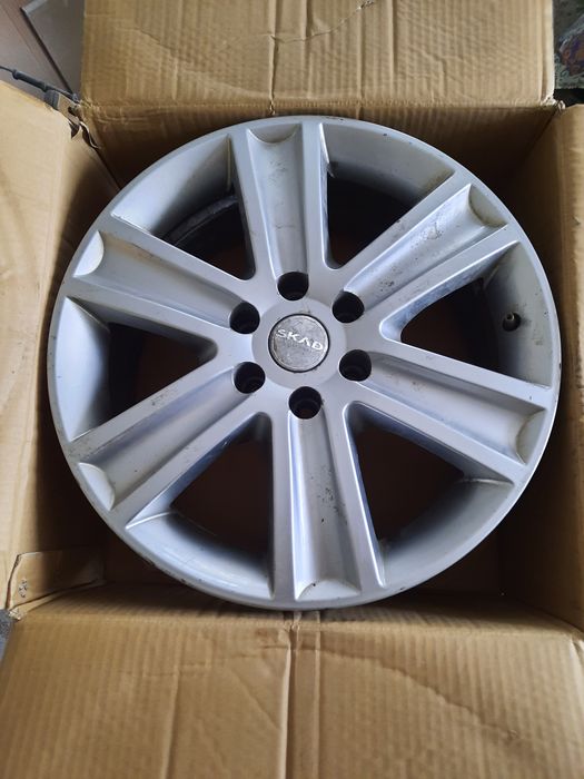 Диски авто R17 комплект