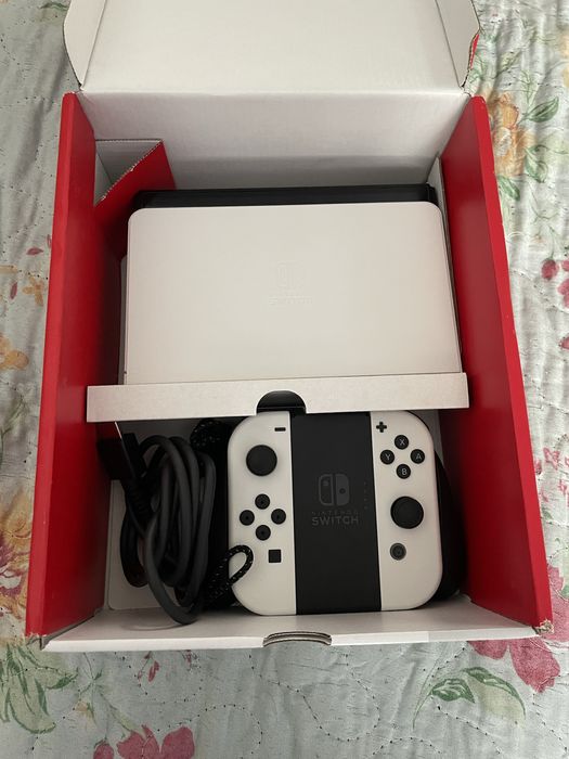 Nintendo Switch OLED 2025