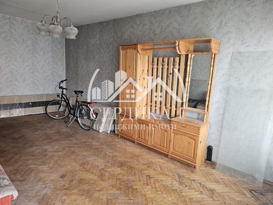 Продава се Двустаен апартамент в Дупница - 65 кв.м за 542 €/кв.м - Снимка #2