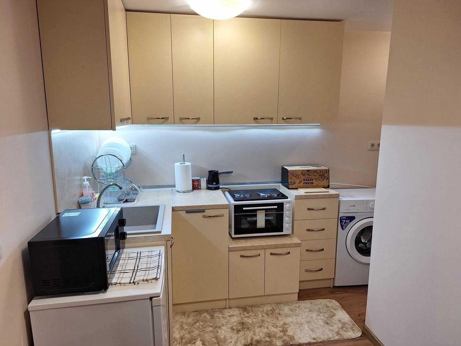 Дава се под наем Етаж от къща в София, Център - 85 кв.м за 750 € - Снимка #10