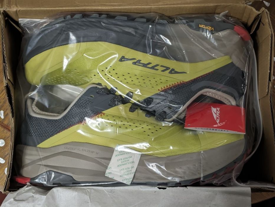 кроссовки ALTRA olympus 6