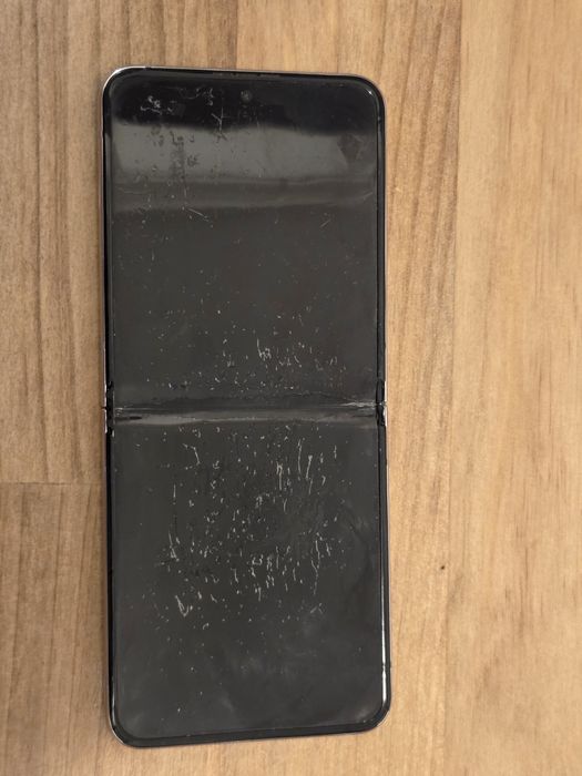 Samsung Galaxy Z Flip 5