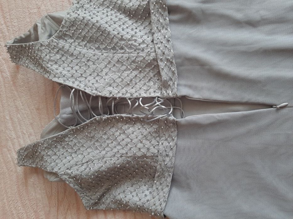 Официална  рокля