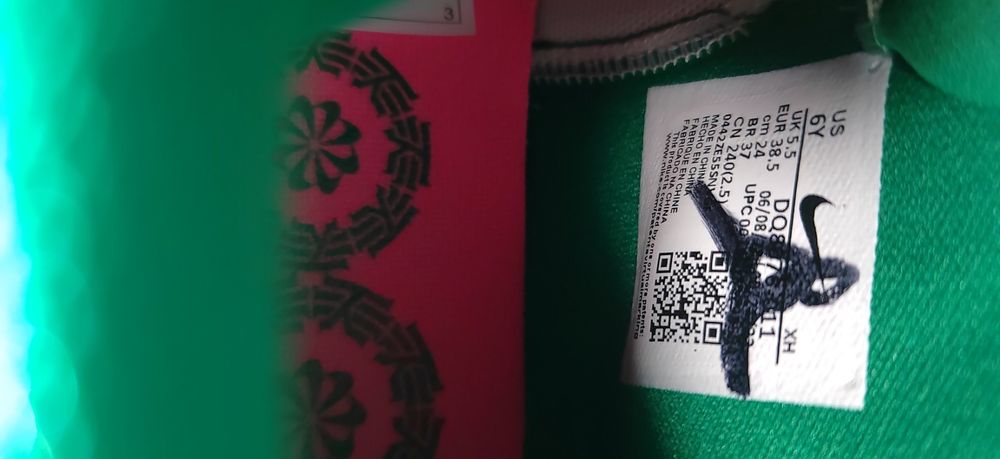 Nike Kyrie 8, номер 36 и номер 38,5